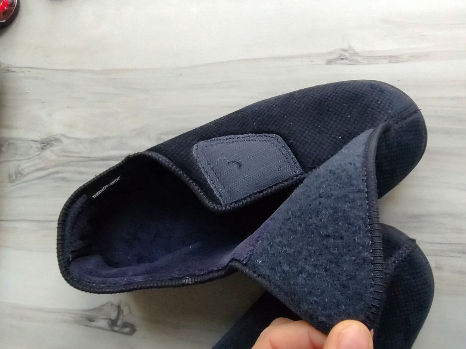 Чоловічі домашні капці M&S р. 8(UK)