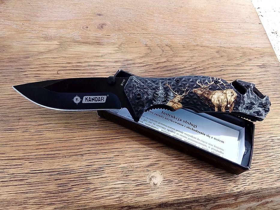 Faça dobrável com cortador de estilingue.