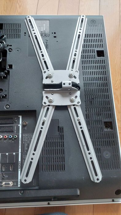 Suporte de parede para televisão