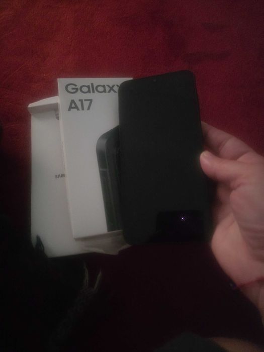 Telemovel  Samsung A17