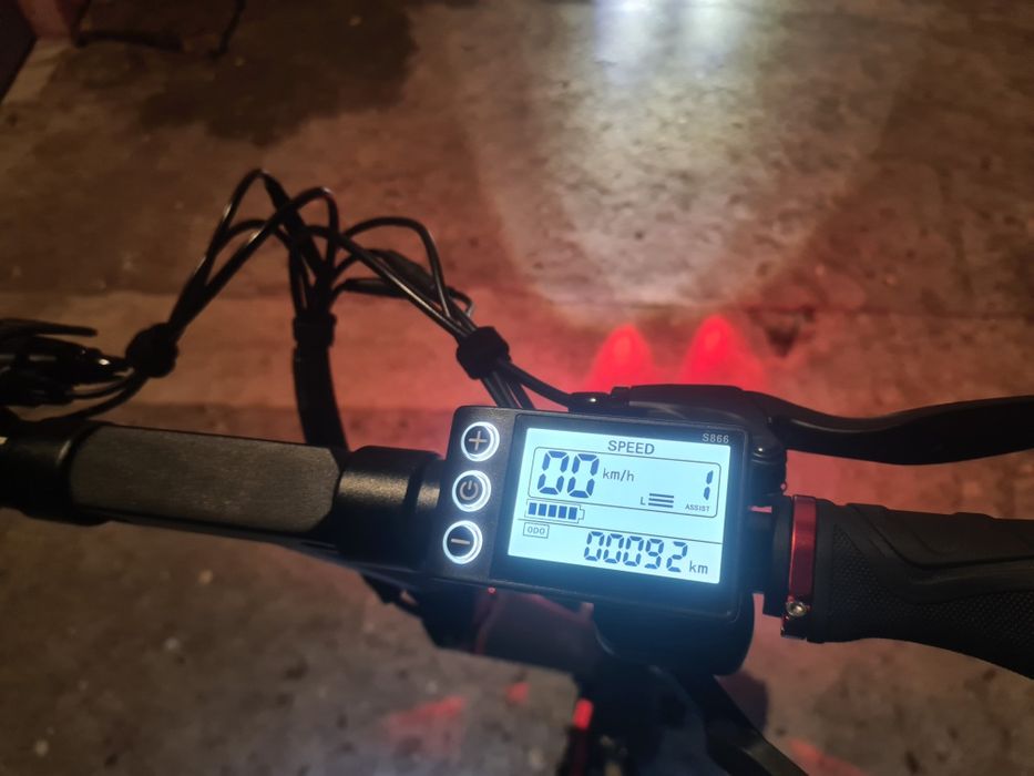 URBANGLIDE e-cross max 2X2