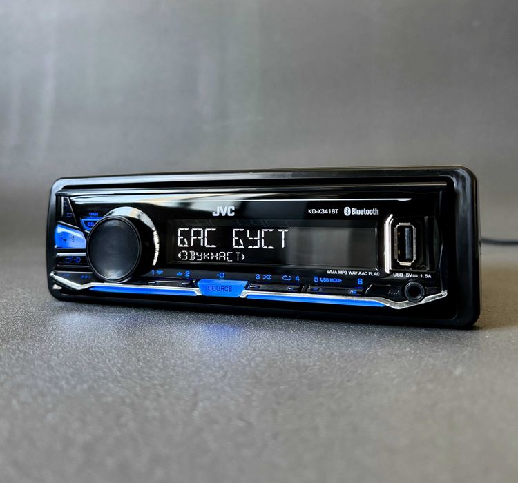Автомагнитола JVC с Bluetooth и USB