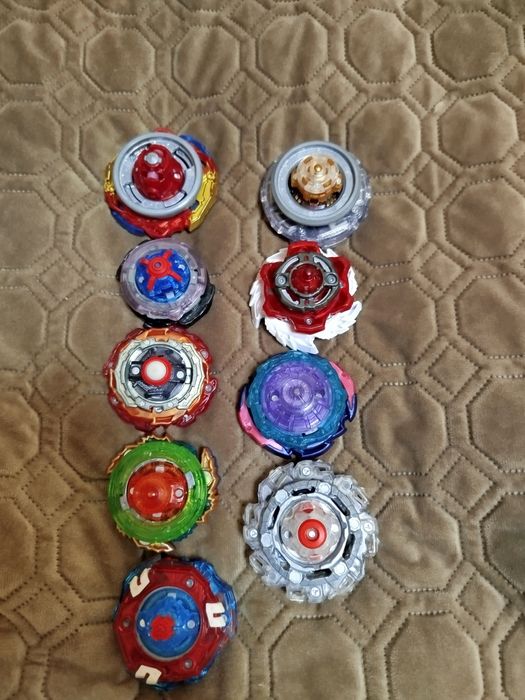 Оригінальні Бейблейди такара томі/хасбро