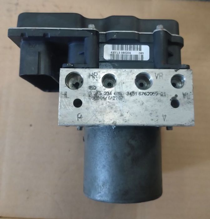 Pompa ABS BMW X3 E83 Pompa abs BMW E90 2.0D E92 2.0