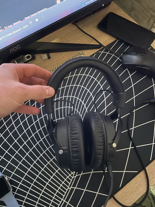Продам игровые наушники Hator  Hyperpunk
