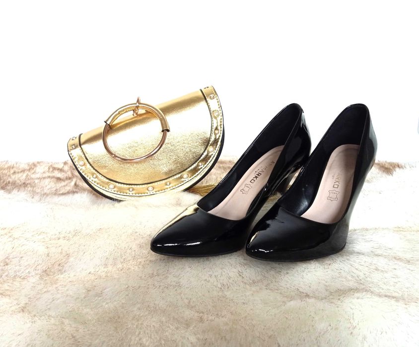 szpileczki czarne lakierowane GIANMARKO