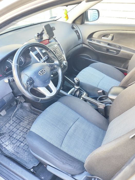 Продам Kia Ceed 1.6 crdi 2010року