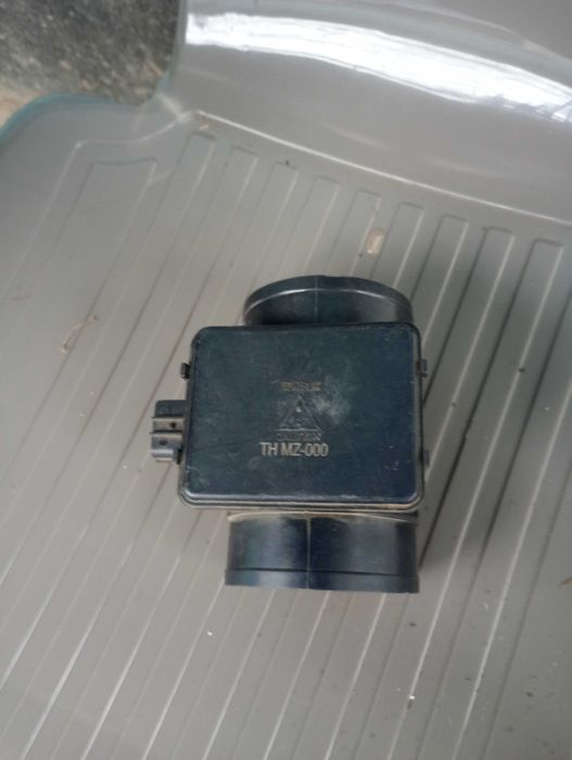 Воздухомер Мазда премеси