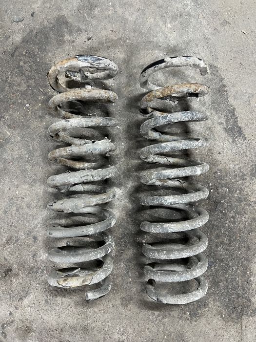 Пружини задні хетчбек Kia Ceed, Hundai I30