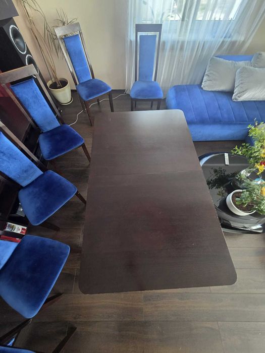 Stół z litego drewna + 6 krzeseł