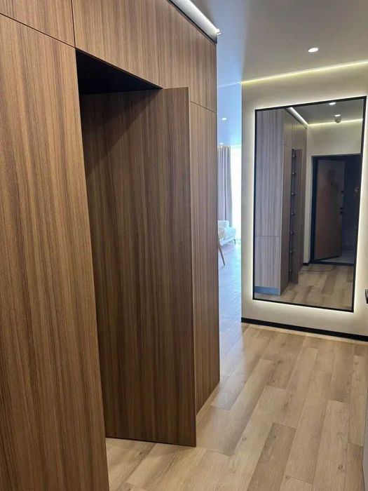 Продаж 1.5 кім квартири з сучасним ремонтом в центрі
