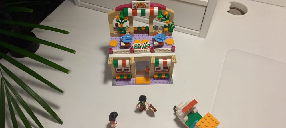 Pizzeria Lego Friends 41311