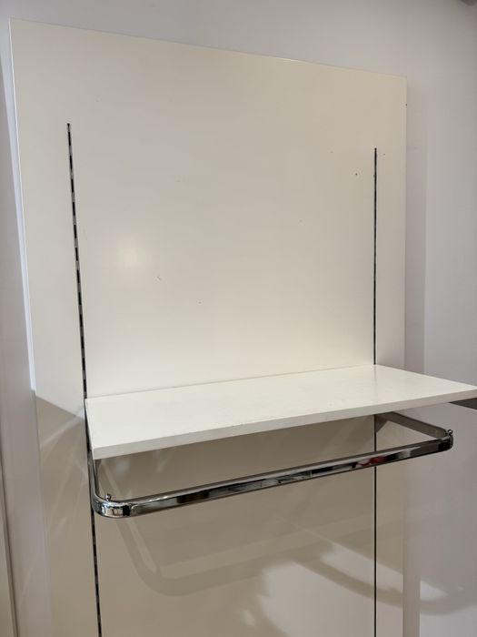 Expositores para loja de roupa/acessórios