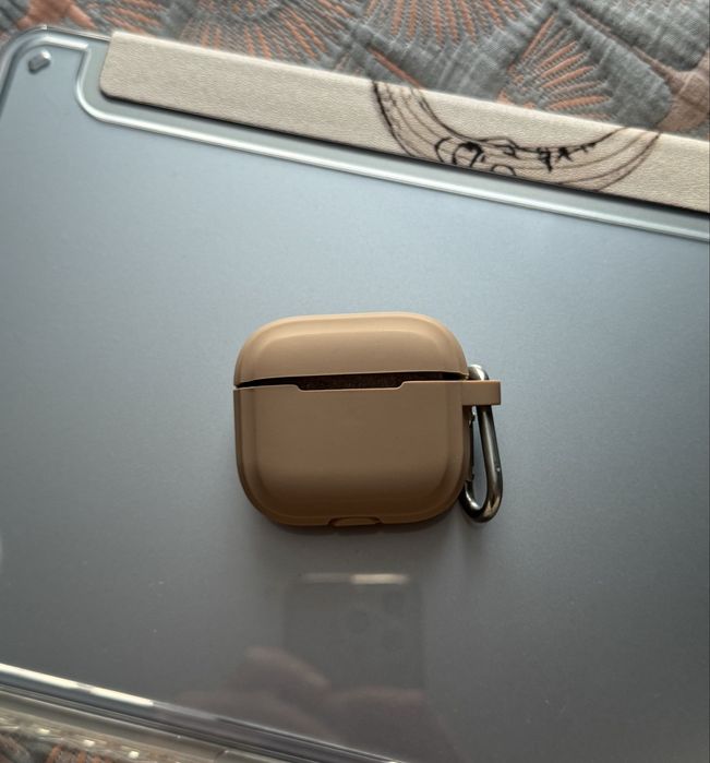 Чохол для Airpods 3