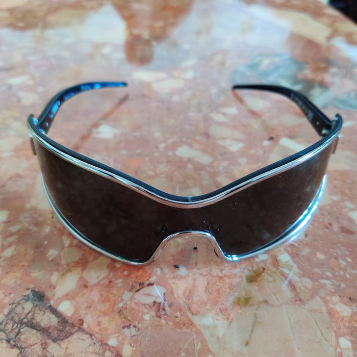 Очки солнцезащитные Ferre