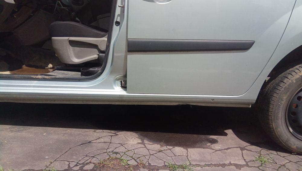 Prog slupek cwiartka kangoo ii 2 citan lewy