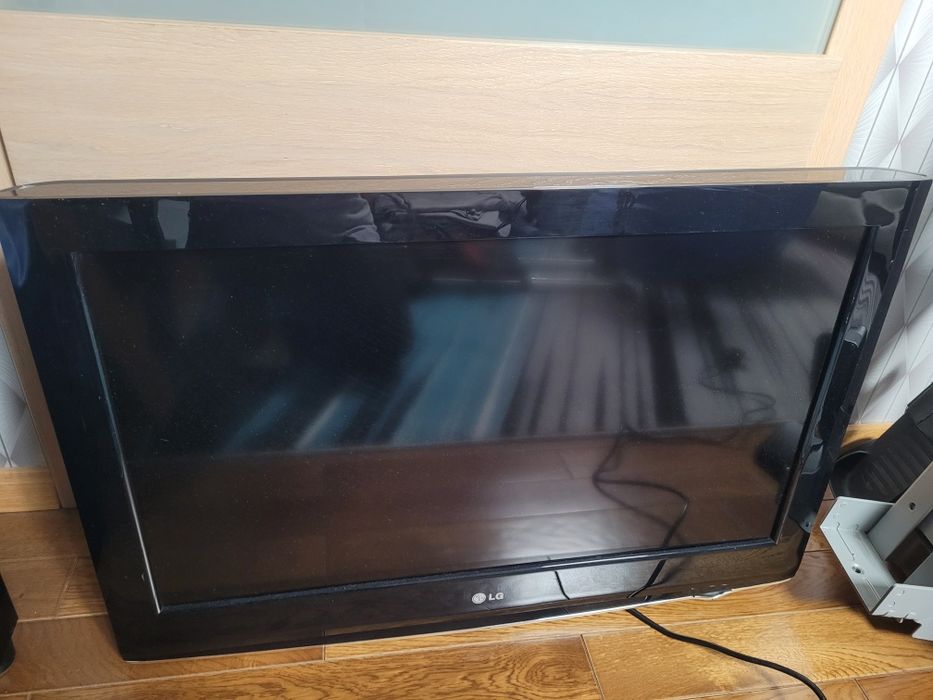 Telewizor LG LCD 32 cale