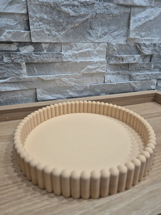 Taca dekoracyjna beżowa  okrągła 24 cm druk 3 D