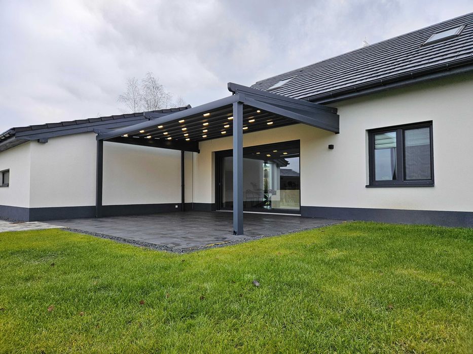 Aluminiowa pergola tarasowa 5x3 materiałowy otwierany dach na pilot
