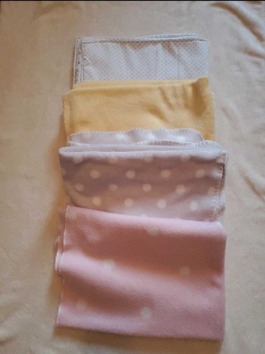 4 mantas de bebes