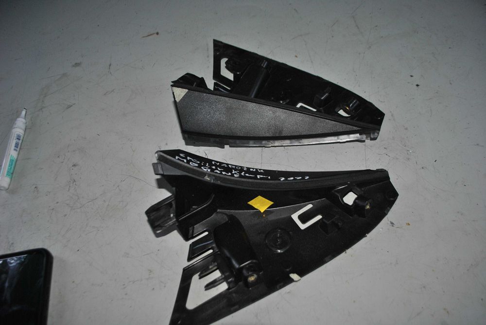 Spojler tylnej klapy Renault Megane IV