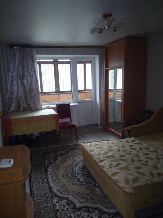 Здам  1 кімнатну на довгостроково