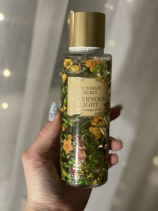 Victoriaʼs secret afternoon light спрей міст для тіла