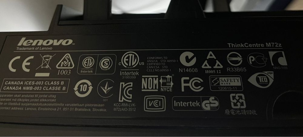 PC desktop AIO Lenovo ecrã 24” integrado