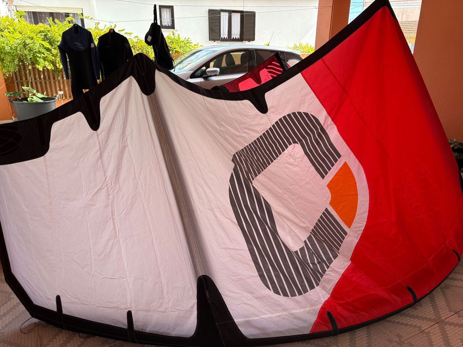 Kite: Ozone Enduro V4 12m Vermelho