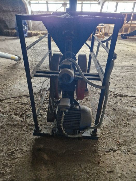 Прес брикетний ПБ 350