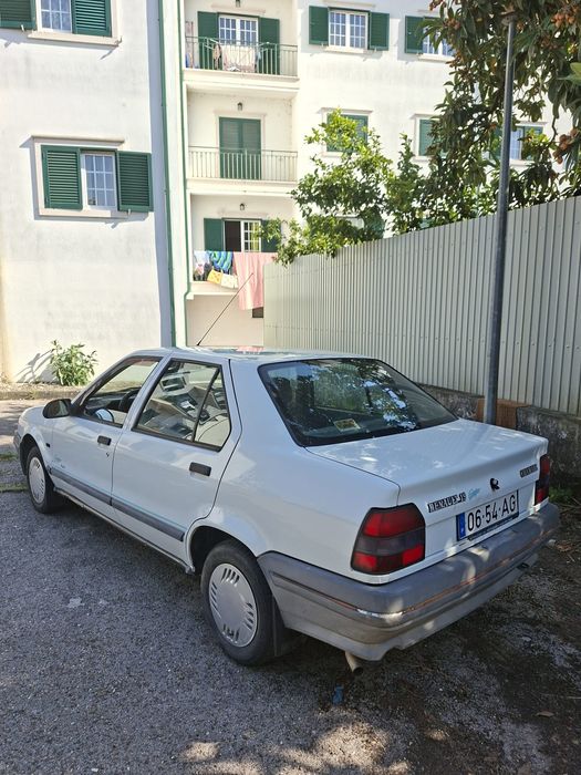 Renault 19 impecável barato
