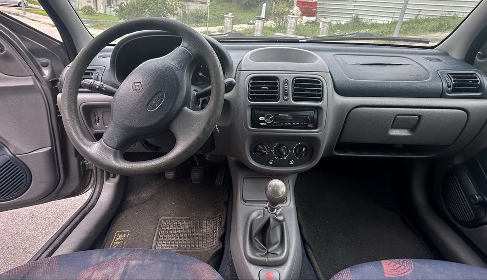 Renault Clio 1999
