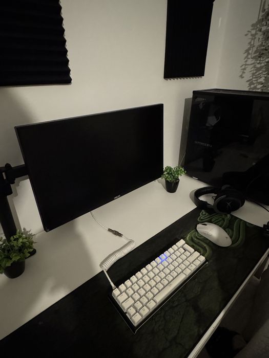 Complete Gaming Setup440363231908341760