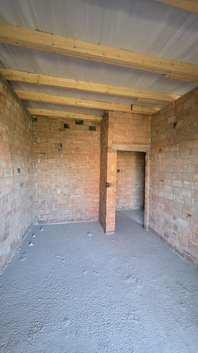 Продається зданий Таун хаус з ділянкою 2 сотих в готовому комплексі