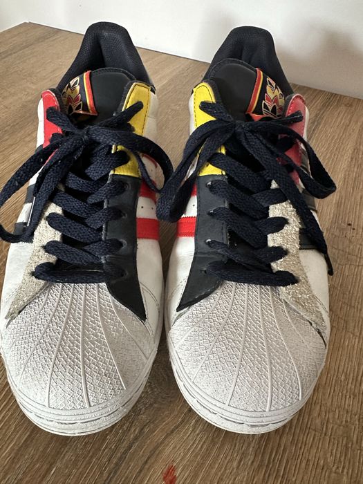 Buty adidas superatar