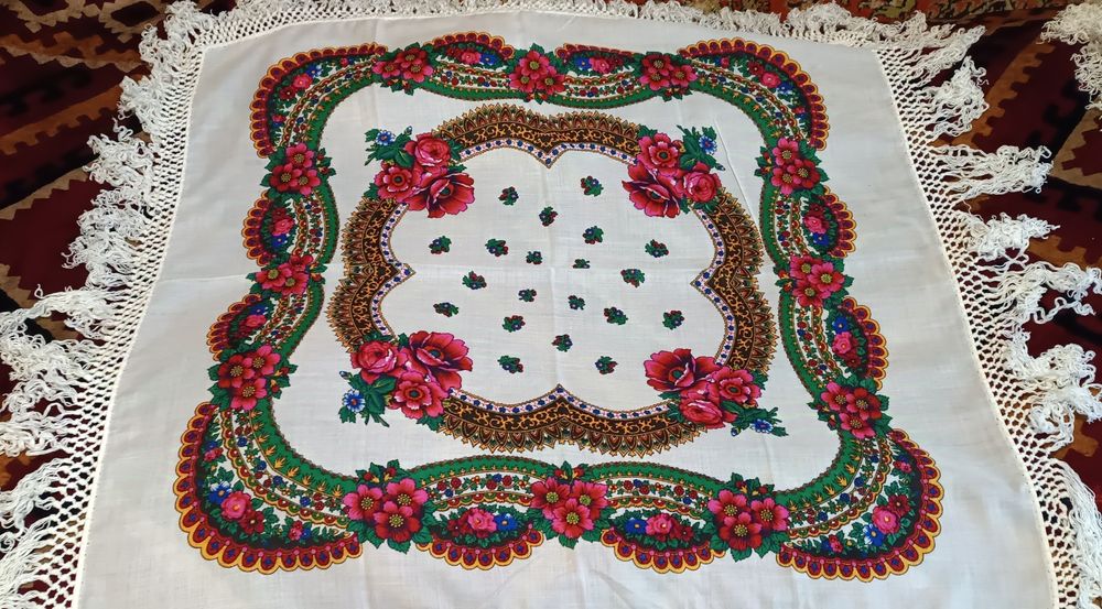 Хустки українські