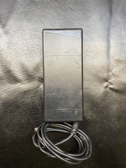 Блок живлення 19V 4.74A 90W