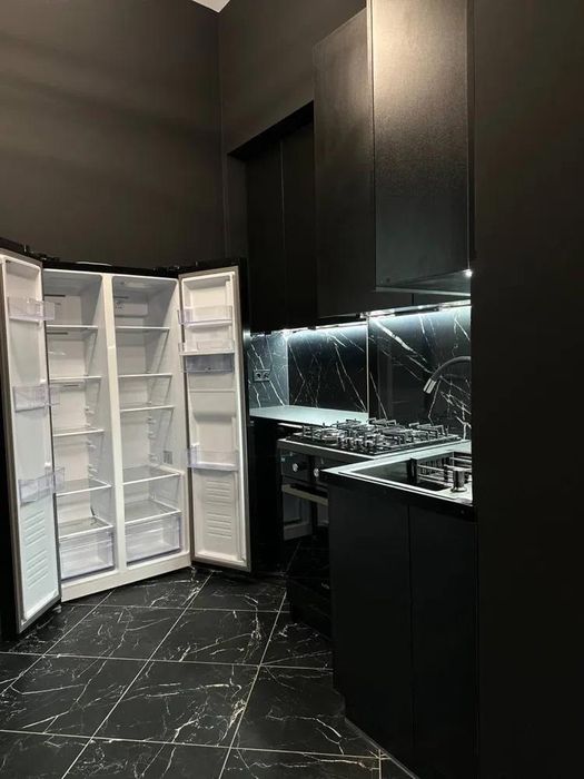 Продаж 2-кім квартира 50 м.кв 1/1ц вул.Шота Руставелі 105000$