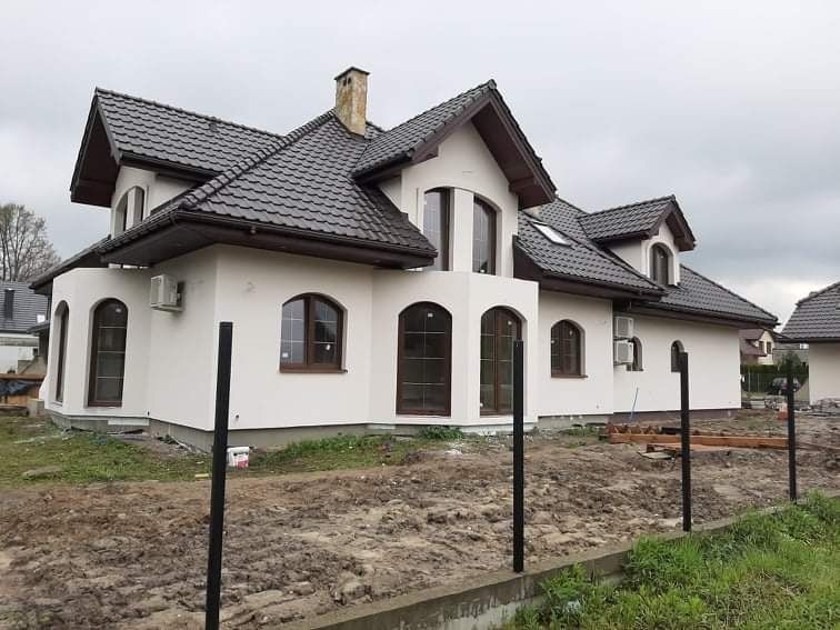 Elewacja ,docieplenia ,podbitka ,drobne remonty .Wolny terminy