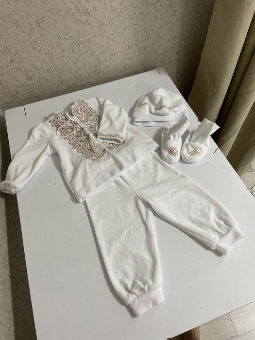 Хрестильний костюм вишиванка