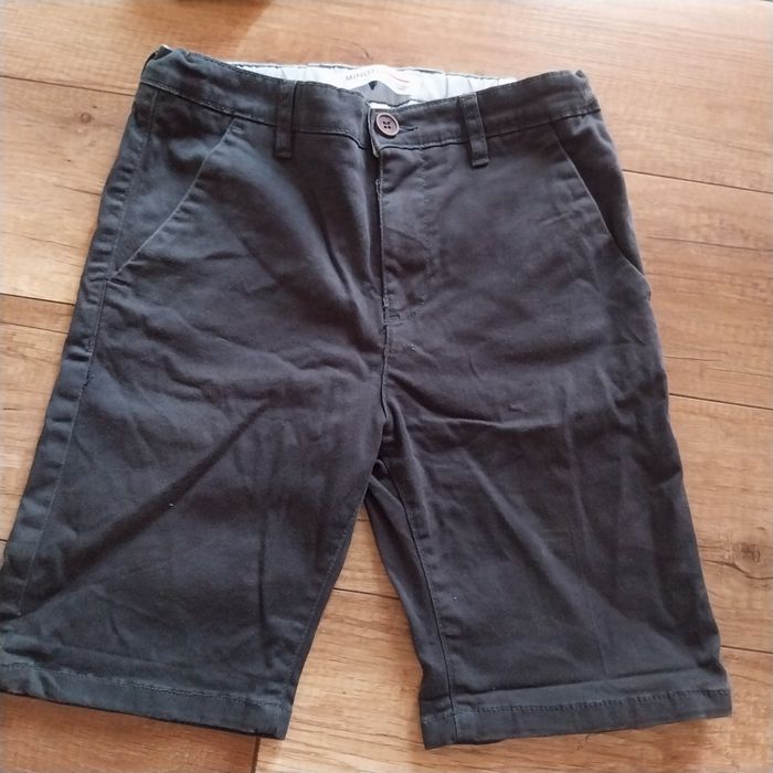 Spodenki szorty r. 146-152 eleganckie