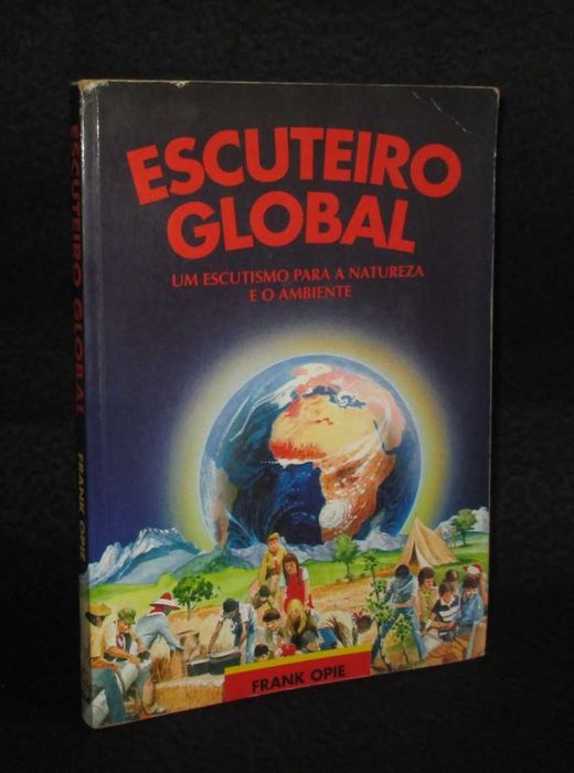 Livro Escuteiro Global Frank Opie
