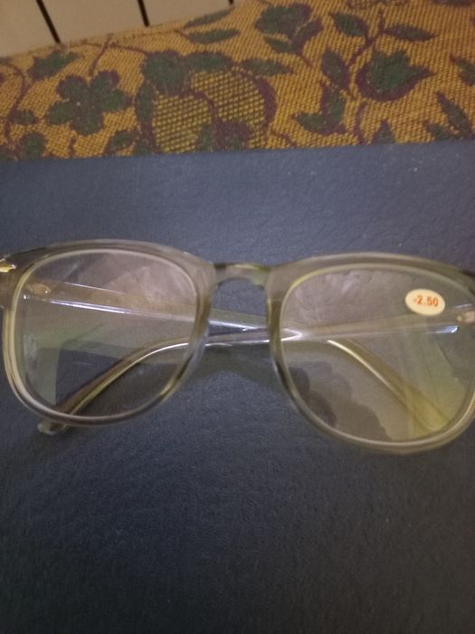 Очки для зрения -2,5