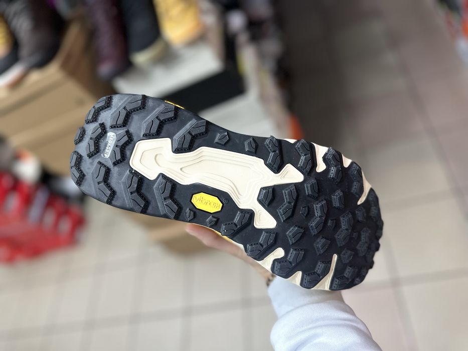 Кросівки New balance Hiero V9  ( РОЗМІР44,5 ,  45)