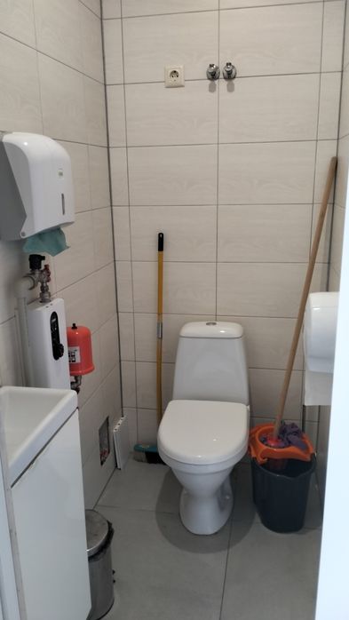 Продається приміщення Хуторок.