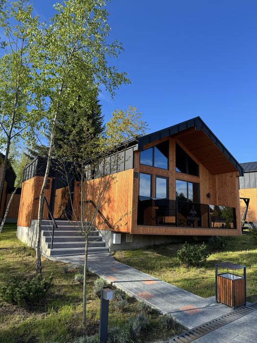 Котедж,будинок в фенікс медікал Східниця