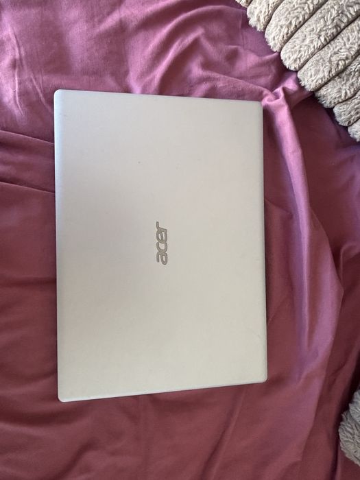 portatil acer aspire 1