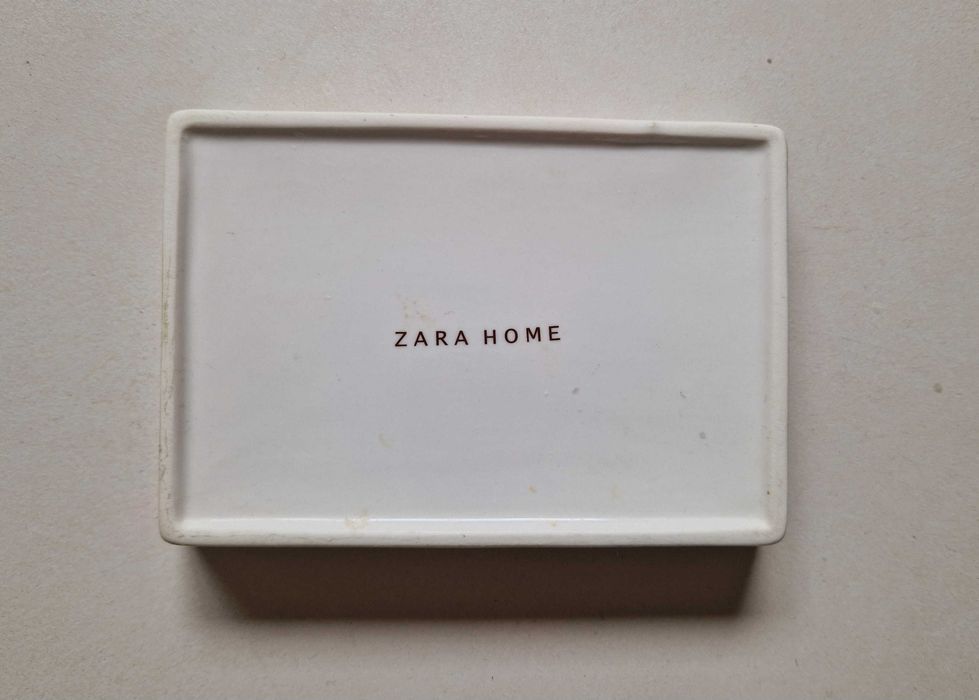 Saboneteira em loiça, Zara Home