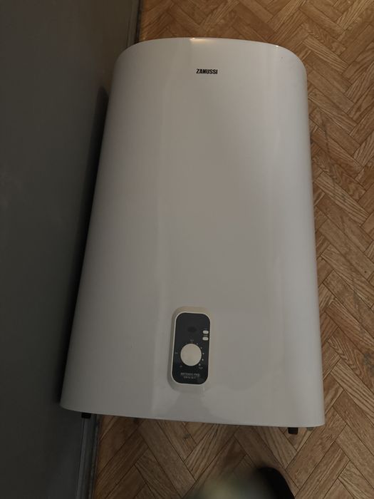 Бойлер Zanussi 80 л