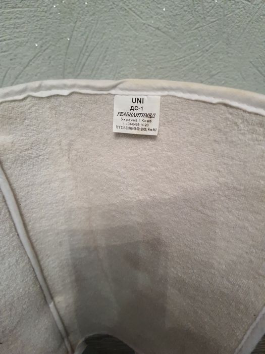 Дитячий ортопедичний чобіт або фіксатор гомілкостопу